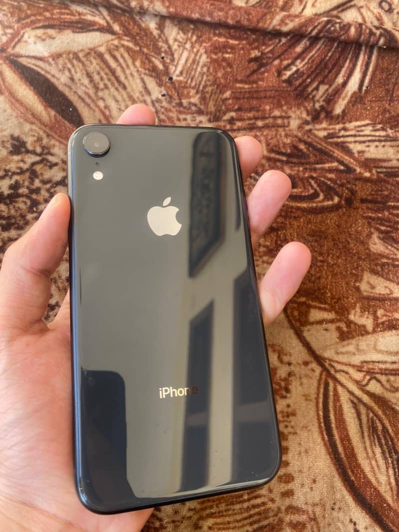 Apple Iphone XR non pta Urgent sell 39500 3