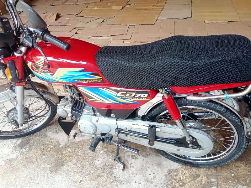 Honda CD 70 lush condition first hand used 1