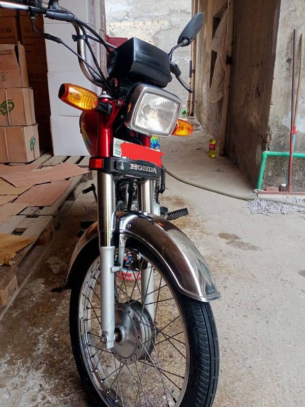 Honda CD 70 lush condition first hand used 3