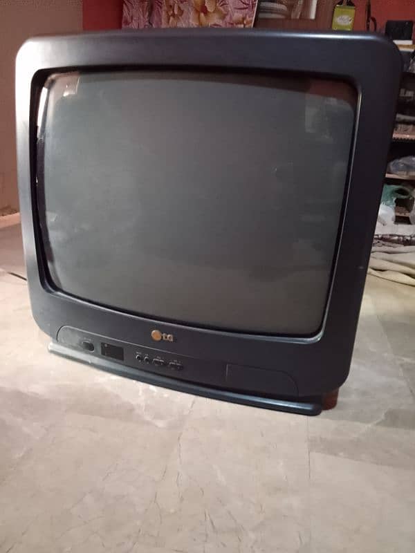 LG Color TV 20 inches 0