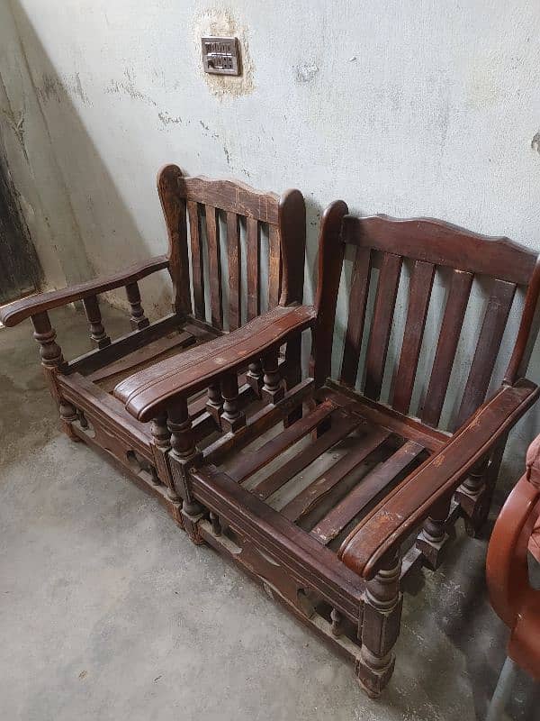 wooden sofa 2 pice 4