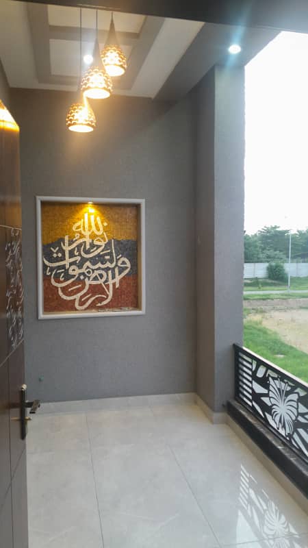 5 MARLA BRAND NEW FACING PARK LUXURY HOUSE AVAILABE FOR SALE IN PARK VIEW CITY LAHORE 18