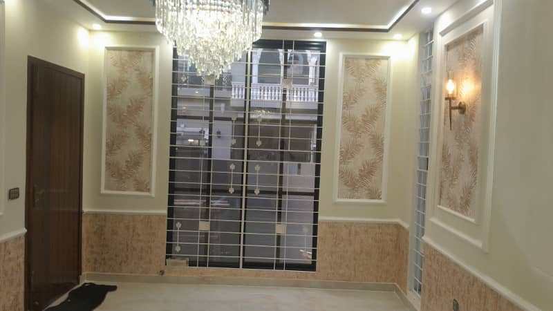 5 Marla Corner Facing Park Brand New Design Luxury House Available For Sale In Park View City Lahore 6