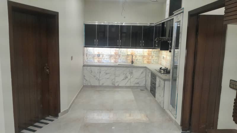 5 Marla Corner Facing Park Brand New Design Luxury House Available For Sale In Park View City Lahore 18