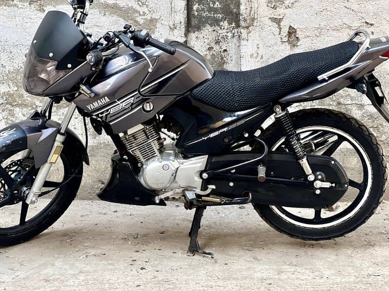 Yamaha ybr 125 3