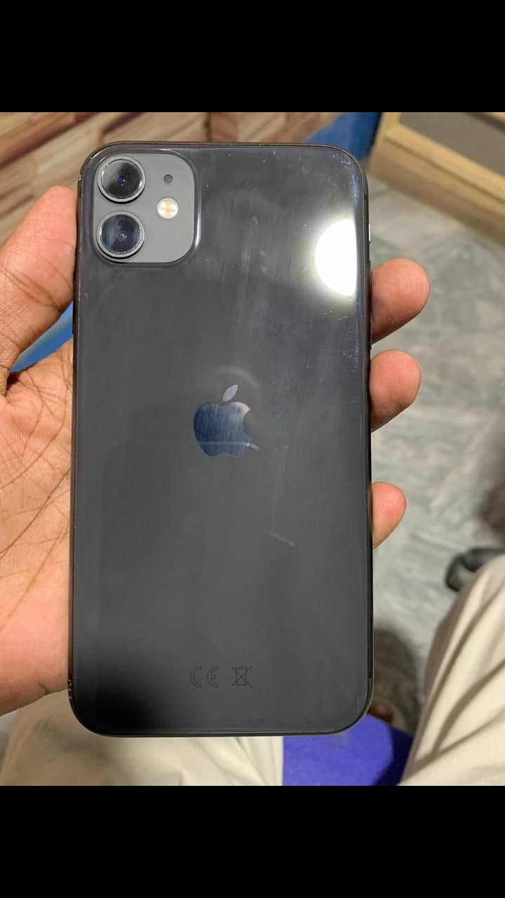 Apple iPhone 11 3