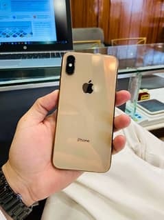 iphone xs gold 64Gb single sim Pta approved