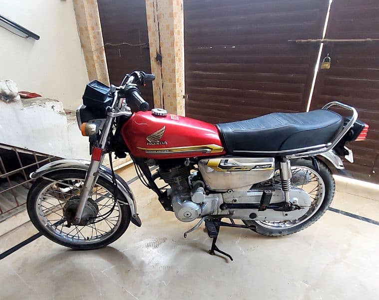 Honda 125 Special edction 2021 7