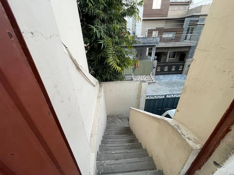 10 Marla Upper Portion with Separate Gate, Gas Meter, At Ali Park Near Waqas Market 0335-5779339 6