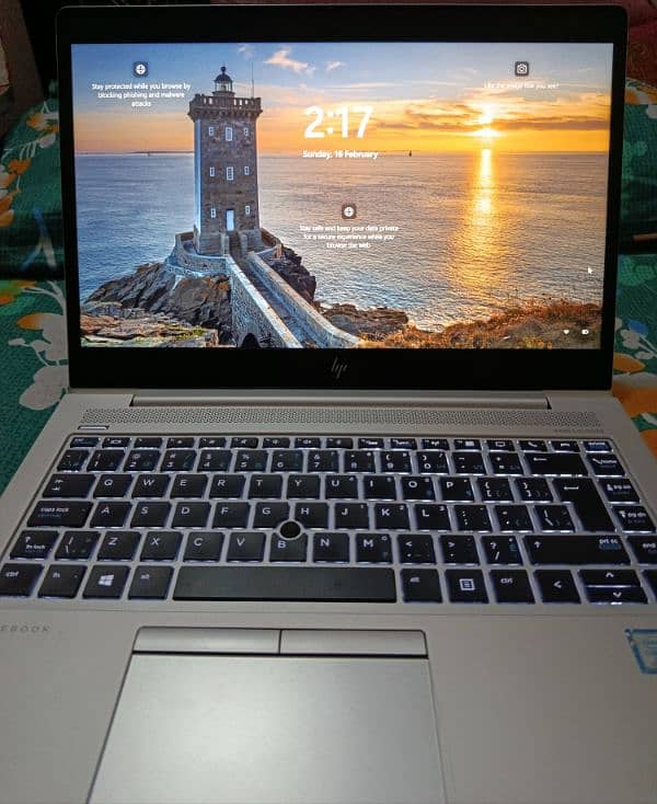 HP Elitebook Core i5 8th Gen 840 G6 - 2 months used 0