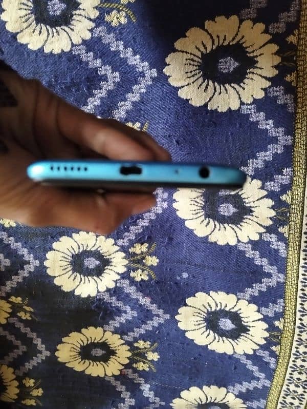 Vivo y91D for sale 2GB ram 32 GB rom 2