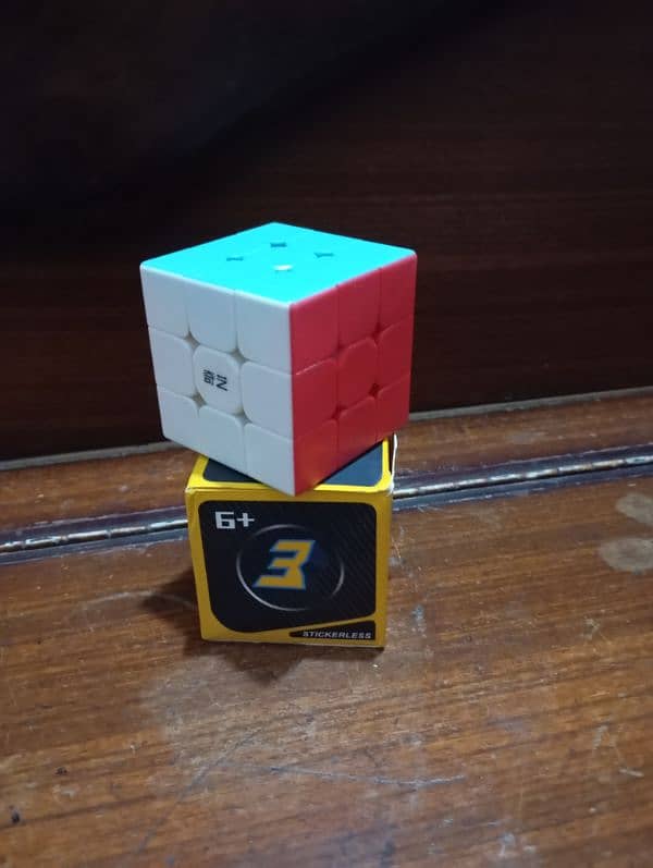 QY Speed Cube 1