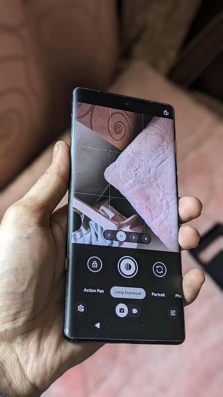 Google Pixel 6 Pro Spots on LCD 1