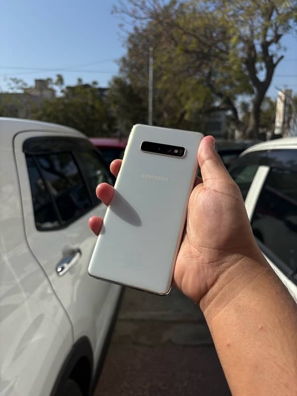 samsung galaxy s10 plus 0