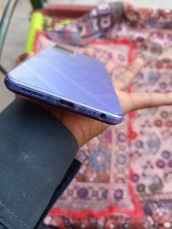 vivo mobile for sale urgent only cash 0