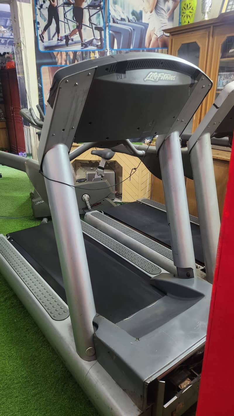 commercial treadmill \ imported chest press \ Gym equipments 1