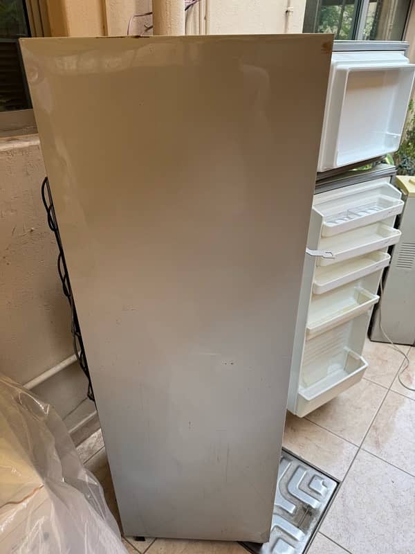 Dawlance Fridge + Freezer 2