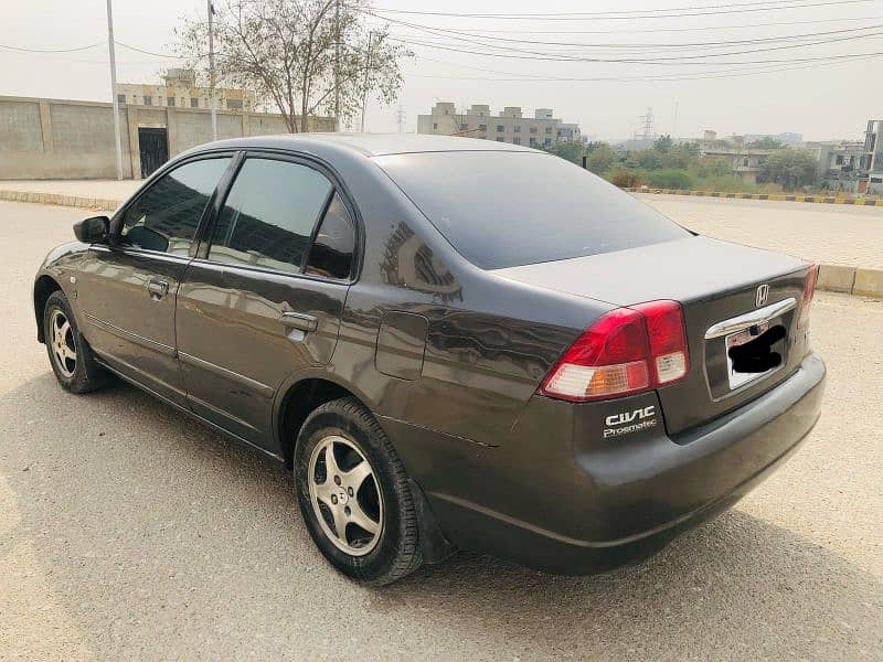 Honda Civic Prosmetic 2005 3