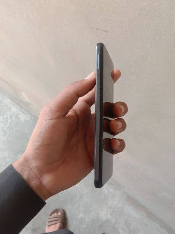 Redmi note 11 (6,128) contact 03081257840 8