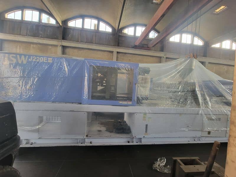 JSW 220 ton injection molding machine 2