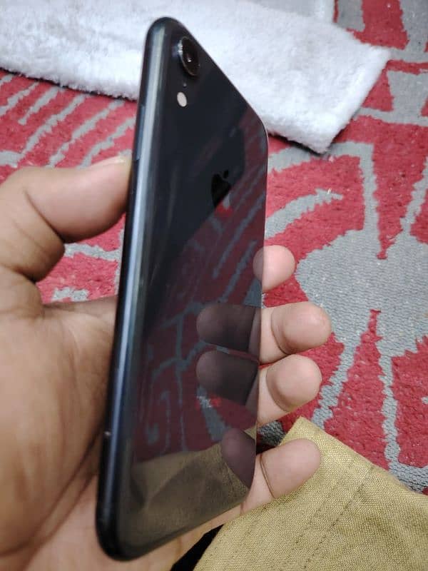 iphone XR 3