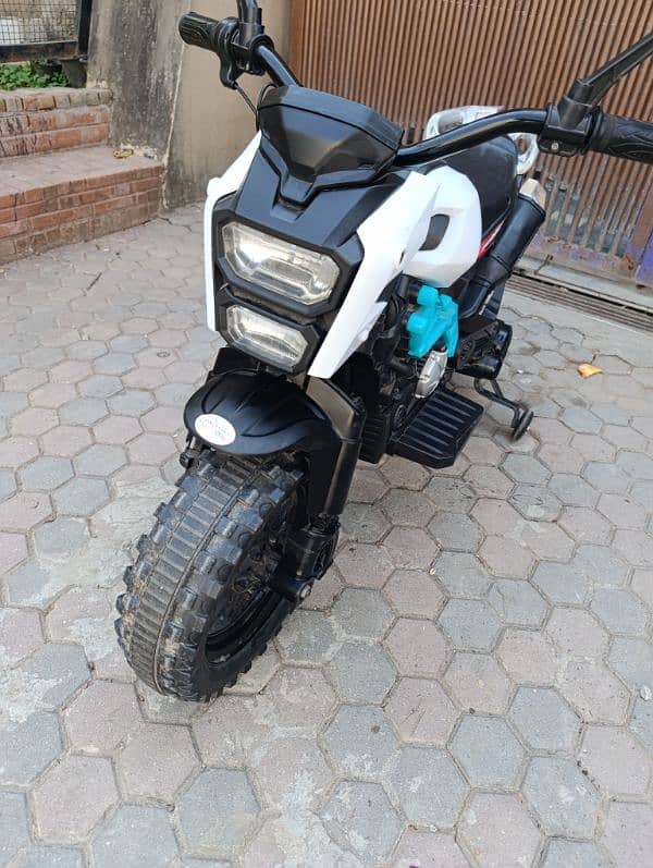 Electric Motor Bike Available for Sale. 0