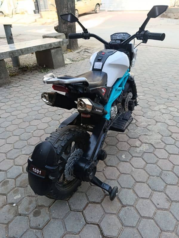 Electric Motor Bike Available for Sale. 4