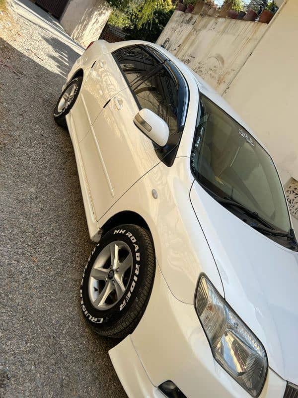 Toyota Corolla Axio 2007 1