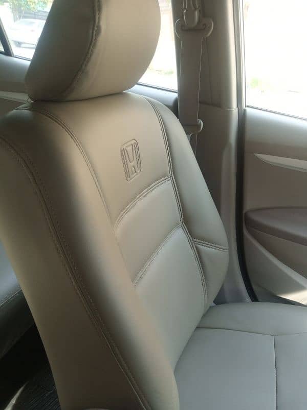 Honda City IVTEC 2015 Genuine condition 9