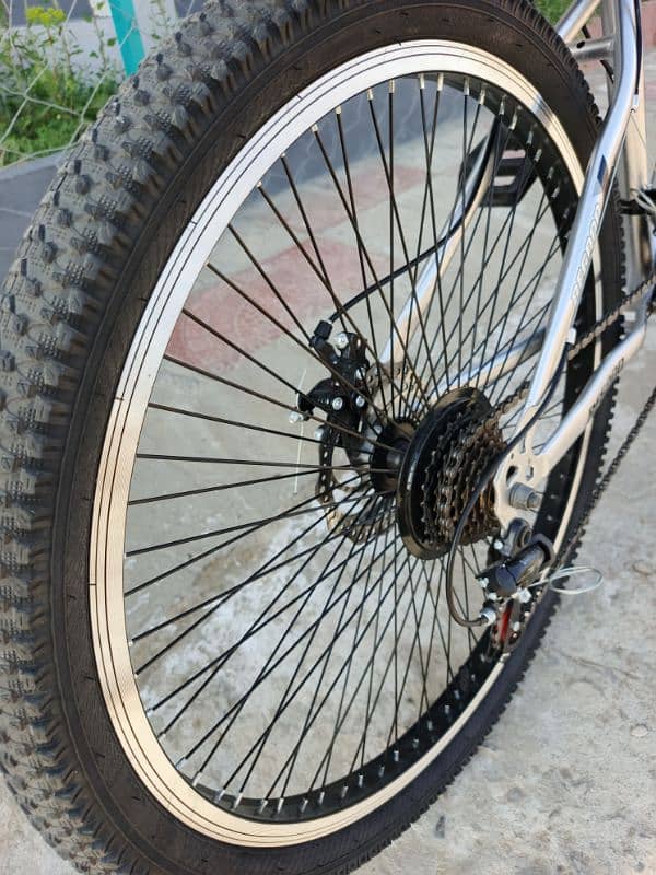 26 Inch Bicycle with 07 Gears 7