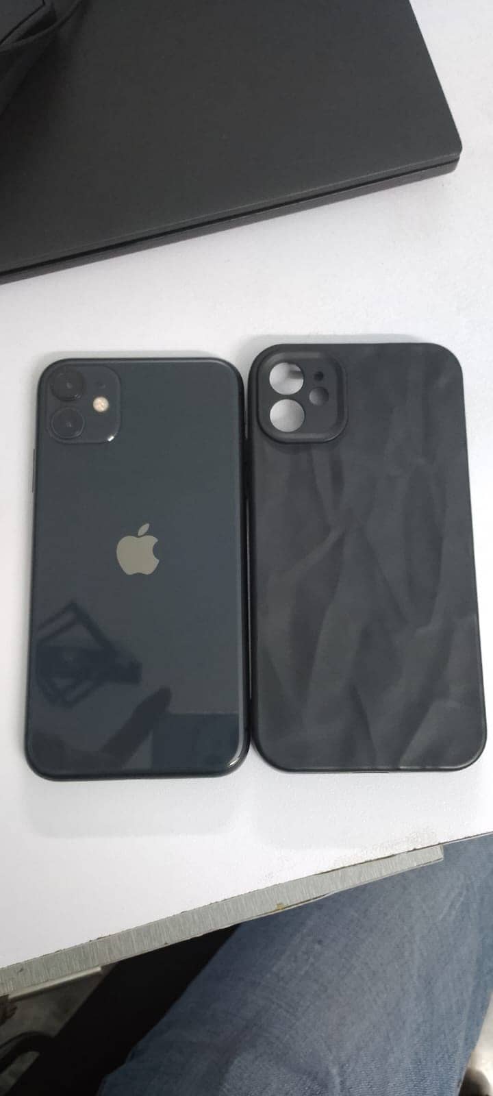 Apple iPhone 11 256gb Black Color 1