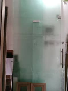 12mm glass door