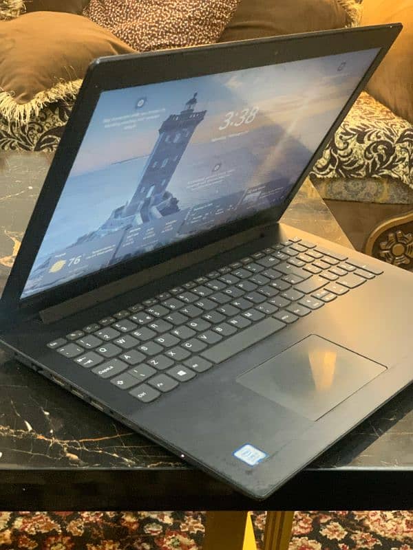 Lenovo Ideapad 330 0