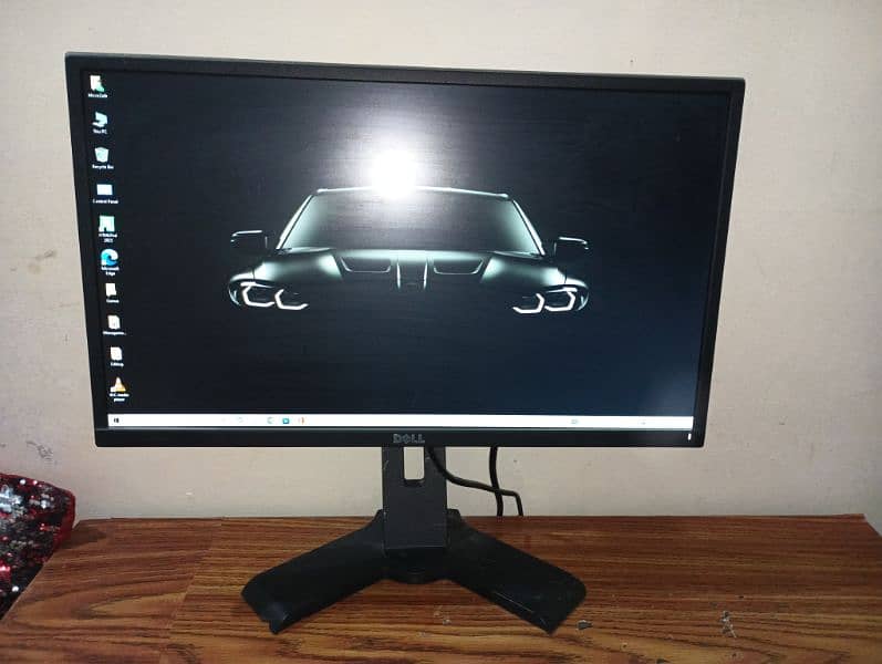 Gaming PC for sale with screen 10