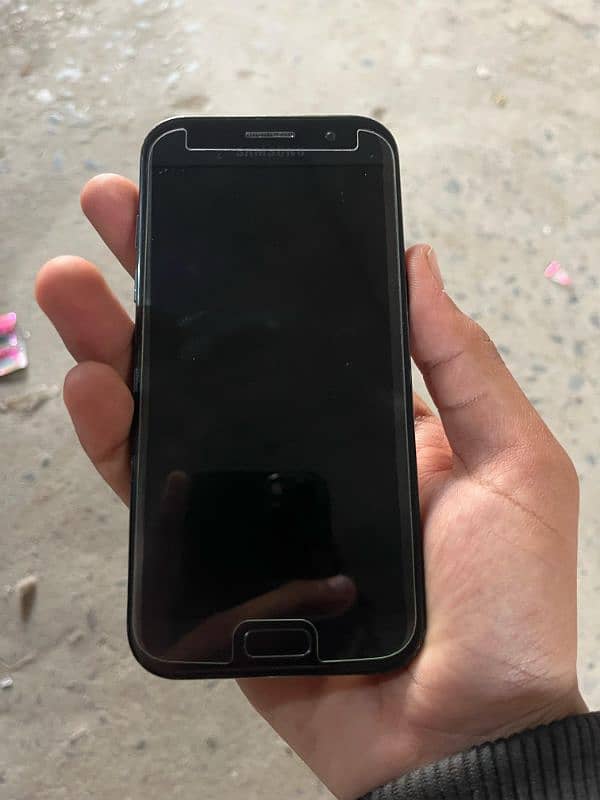 Samsung A5 2017 4