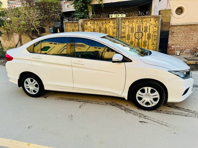 Honda City IVTEC 2022 M/T 1