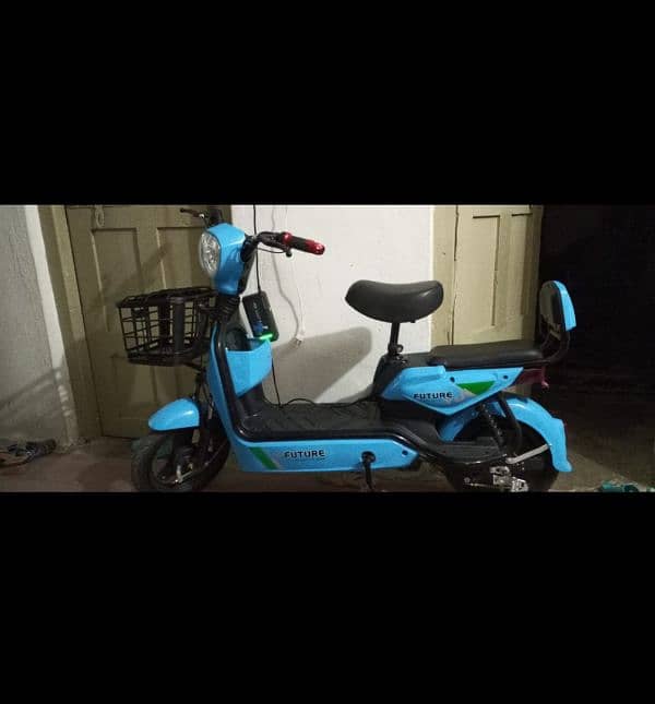 Scooty YJ Future 1