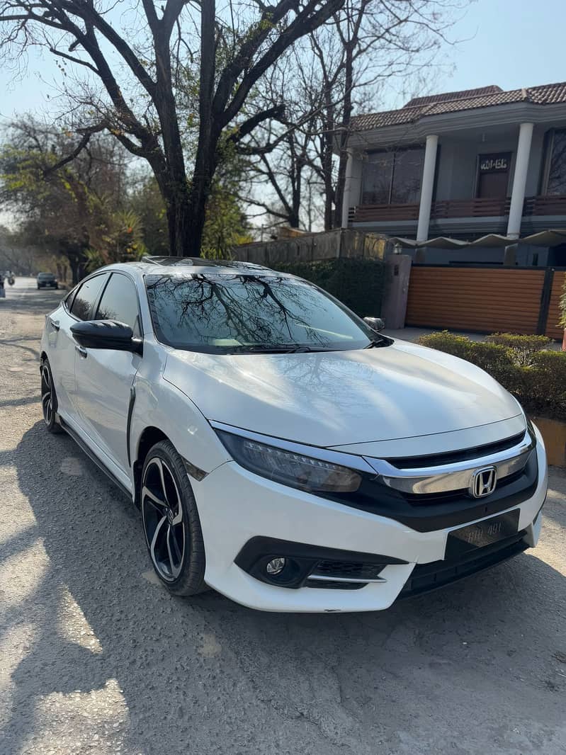 Honda Civic VTi Oriel Prosmatec 2021 1