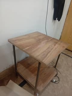 Computer chair and table