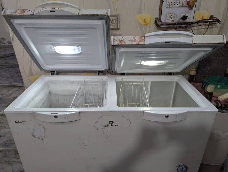 Dawlance deep freezer 3