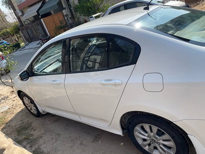 Honda City Aspire 1.5  2014 2