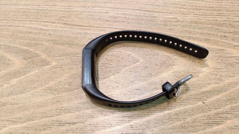 Huawei band 4 watch  condition perfect he with box 2