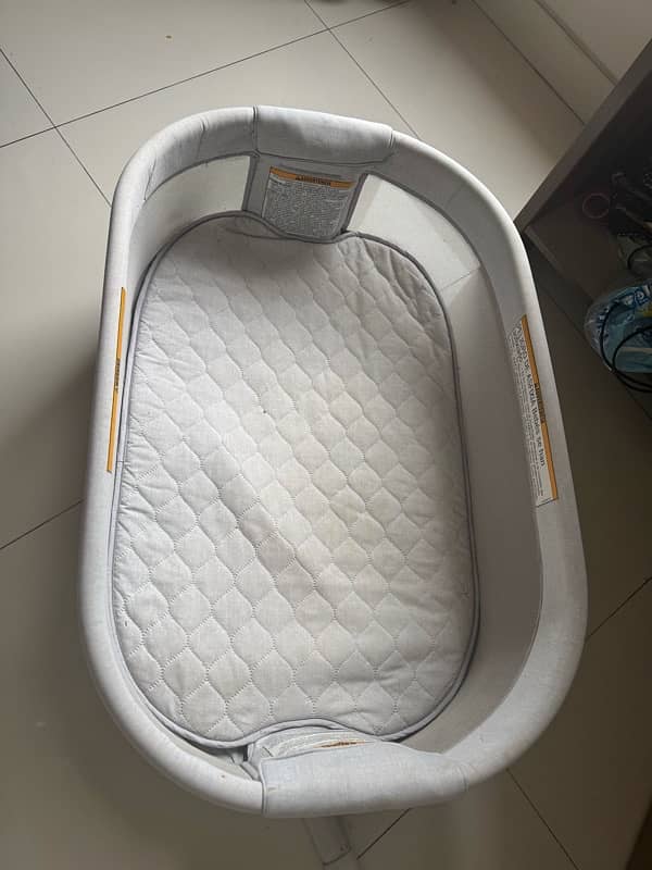 Graco DreamMore Deluxe Bassinet for Sale 4