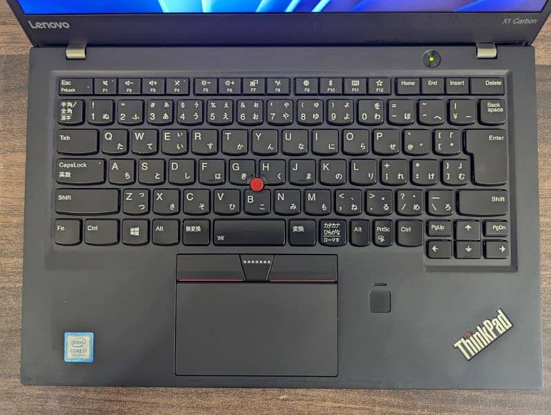 Lenovo ThinkPad X1 Carbon i7 7th gen 8gb Ram 256gb SSD 1