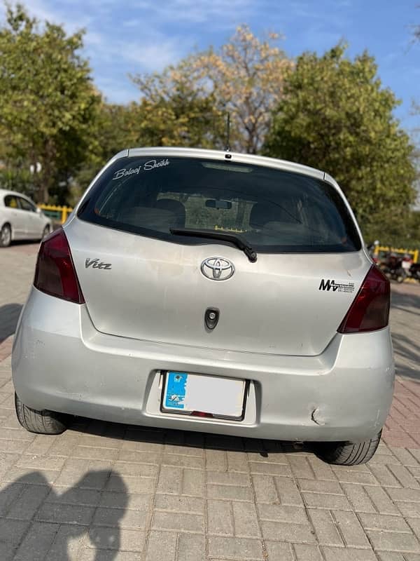 Toyota Vitz 2006 1