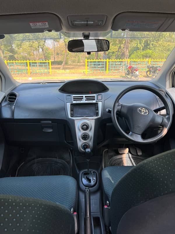 Toyota Vitz 2006 5