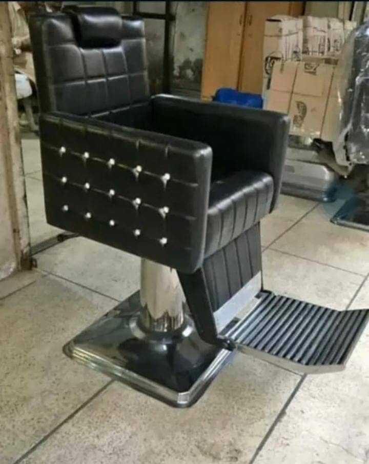 Saloon Chair / Parlour Chair / Manicure / Pedicure Chair /Barber chair 10