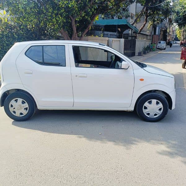 Suzuki Alto 2021 AGS Auto 1