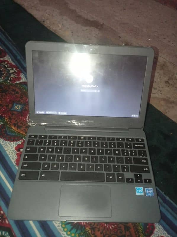 Samsung Chromebook with Charger. 2