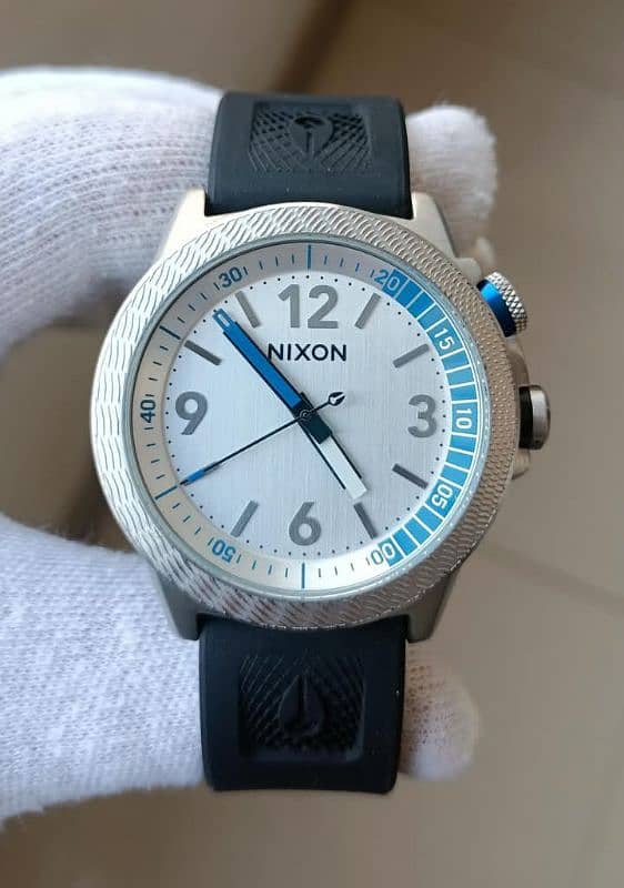 NIXON CARDIFF Silver Quartz Watch.  Model-A925-130 3